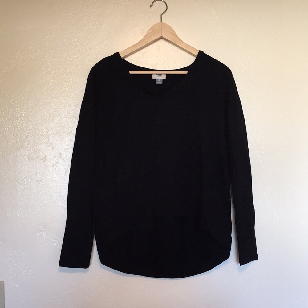 Black crew sweatshirt
