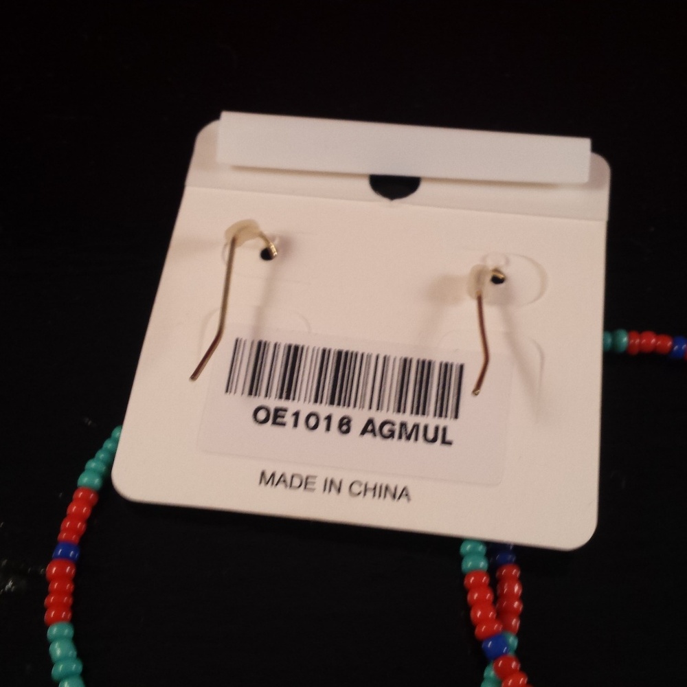🐼Beaded Hoop Earrings with Rhinestone Eye Pendant - Picture 4 of 4
