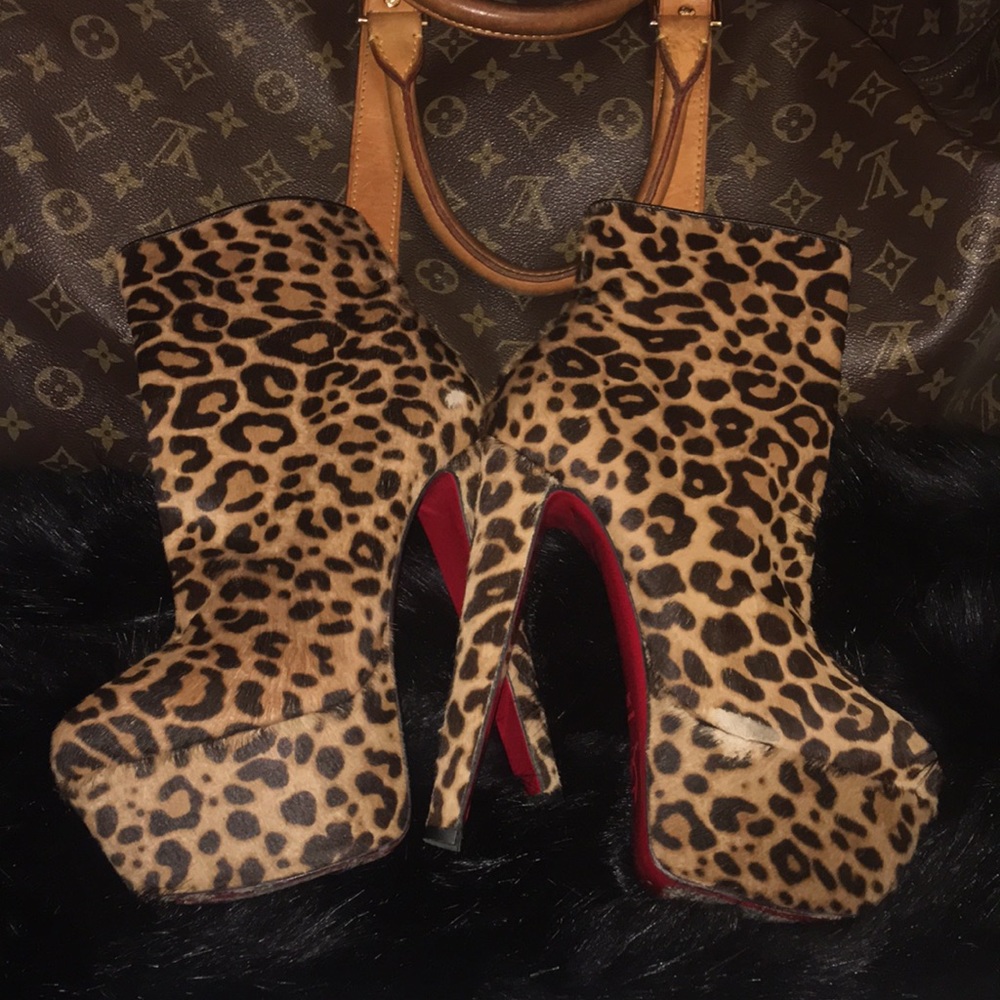 Christian Louboutin fierce boots 160mm 36.5