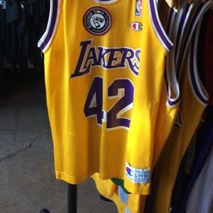 Meet your Posher, Enrique