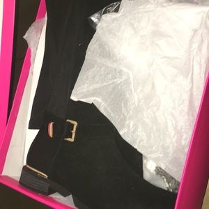 Shoes (the second is wrapped shown in the 2nd pic)