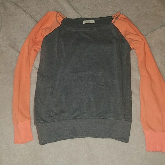 Ocean Drive Tops - Nice soft shirt