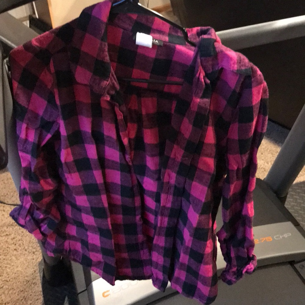 Plaid long sleeve button up