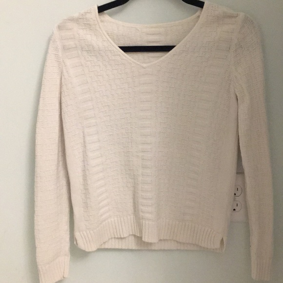 White sweater (Belk) - Picture 1 of 2