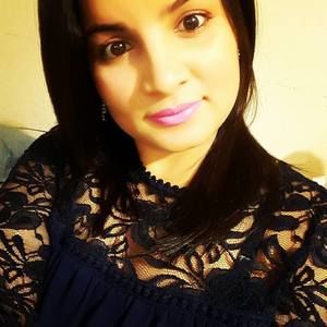Meet your Posher, Elisa