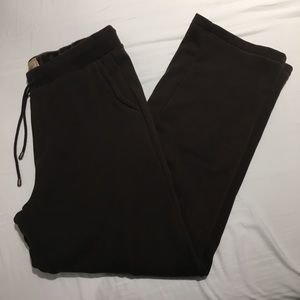 NWT. UGG men’s sweatpants