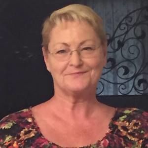 Meet your Posher, Wendy