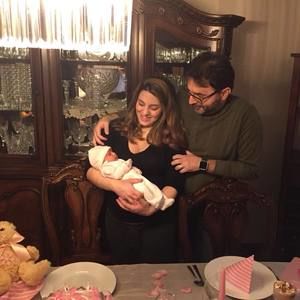 Meet your Posher, Laure