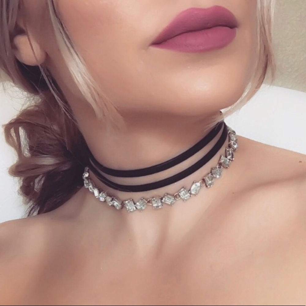 3 LAYER RADIANT CHOKER
