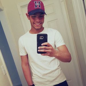 Meet your Posher, Ernesto