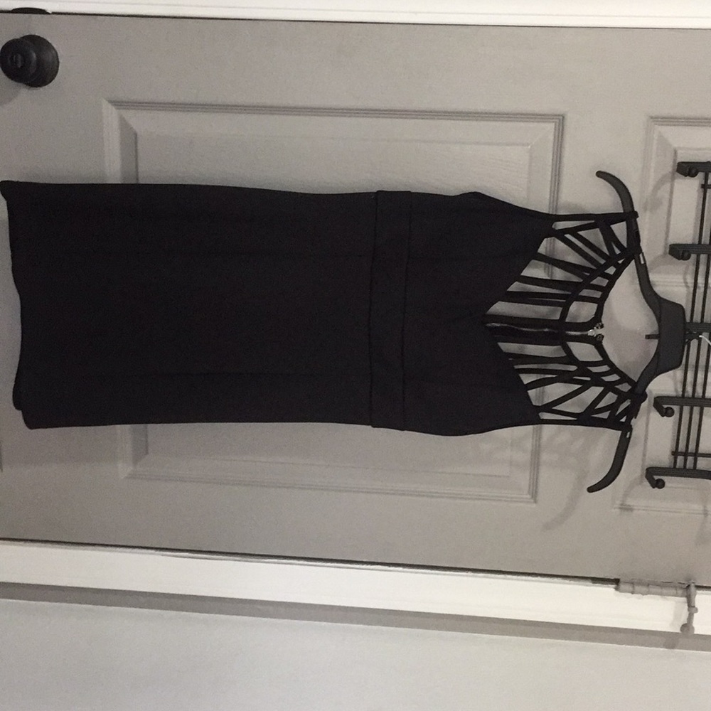 Black Short Dress 👗
