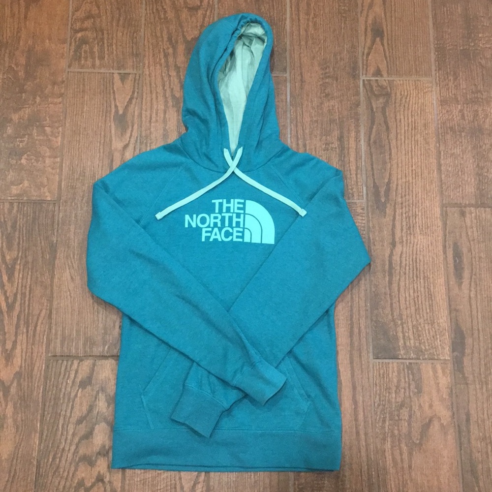 Medium NorthFace Hoodie Sweatshirt