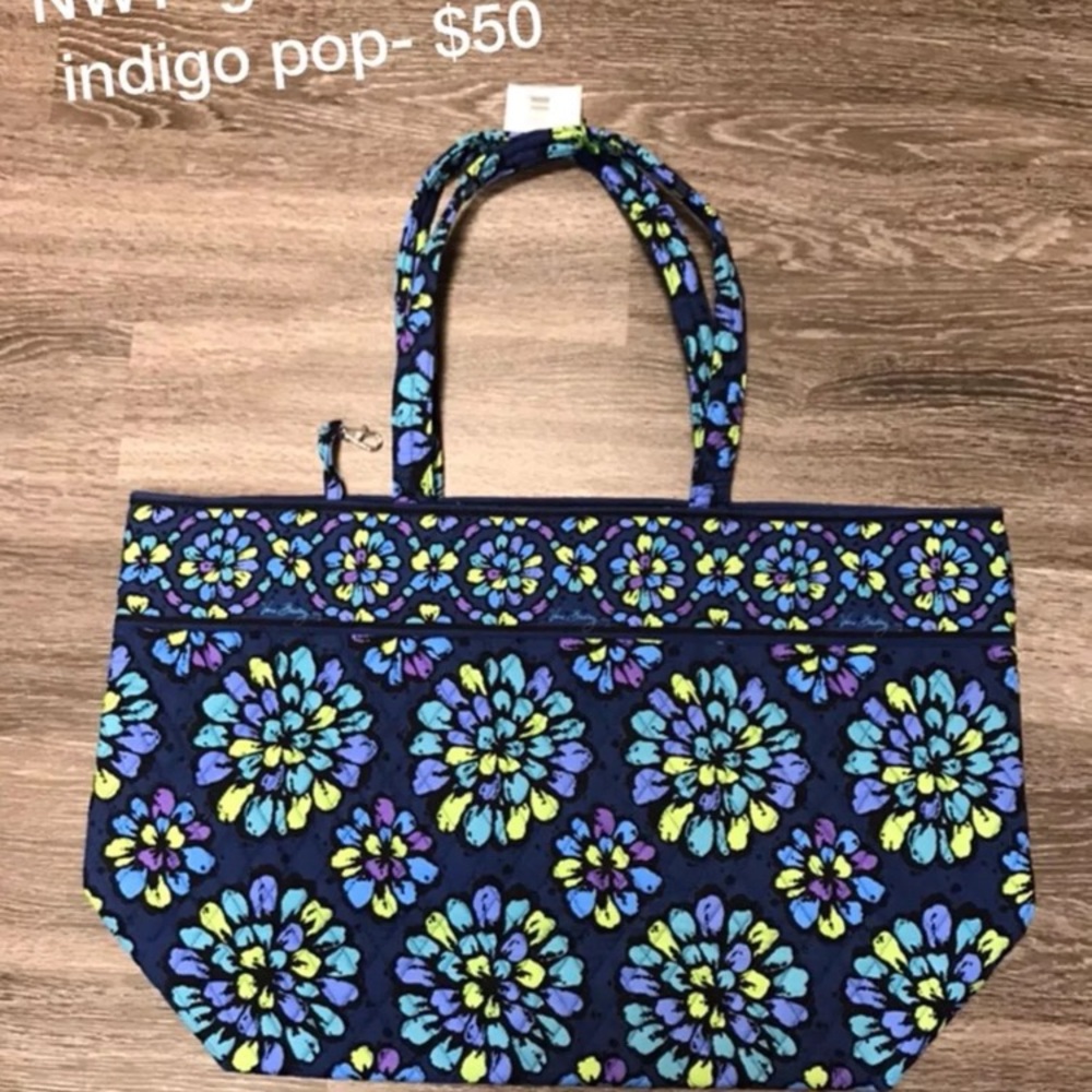 NWT-grand tote- indigo pop