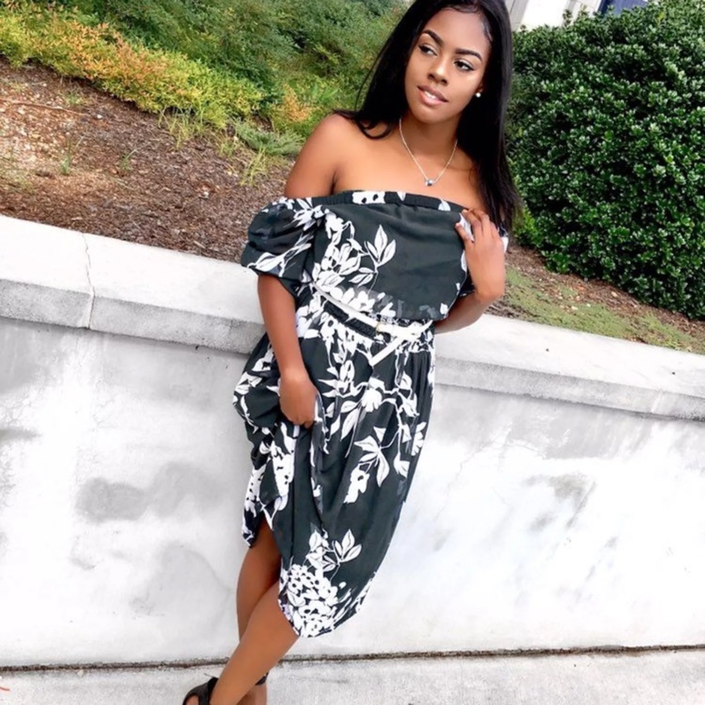 New York & Company Maxi Dress