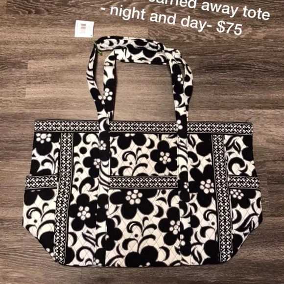Vera Bradley Handbags - nwt- get carried away tote- night & day