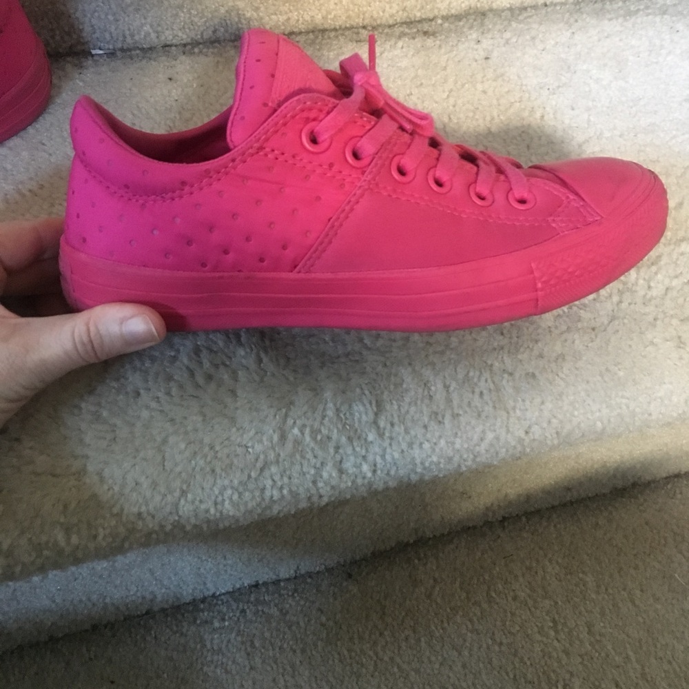 Hot pink women's converse shoes
