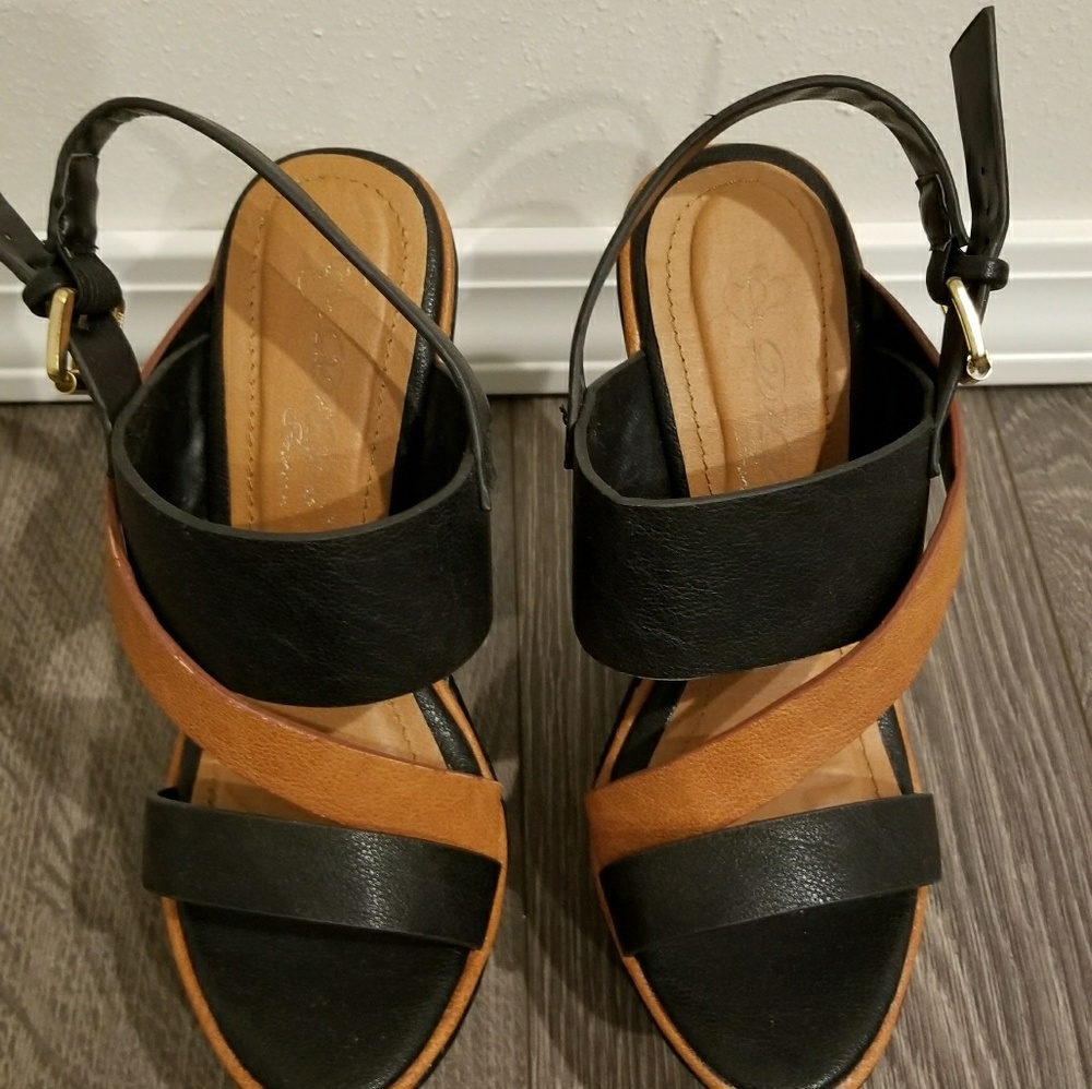 Elegant Footwear