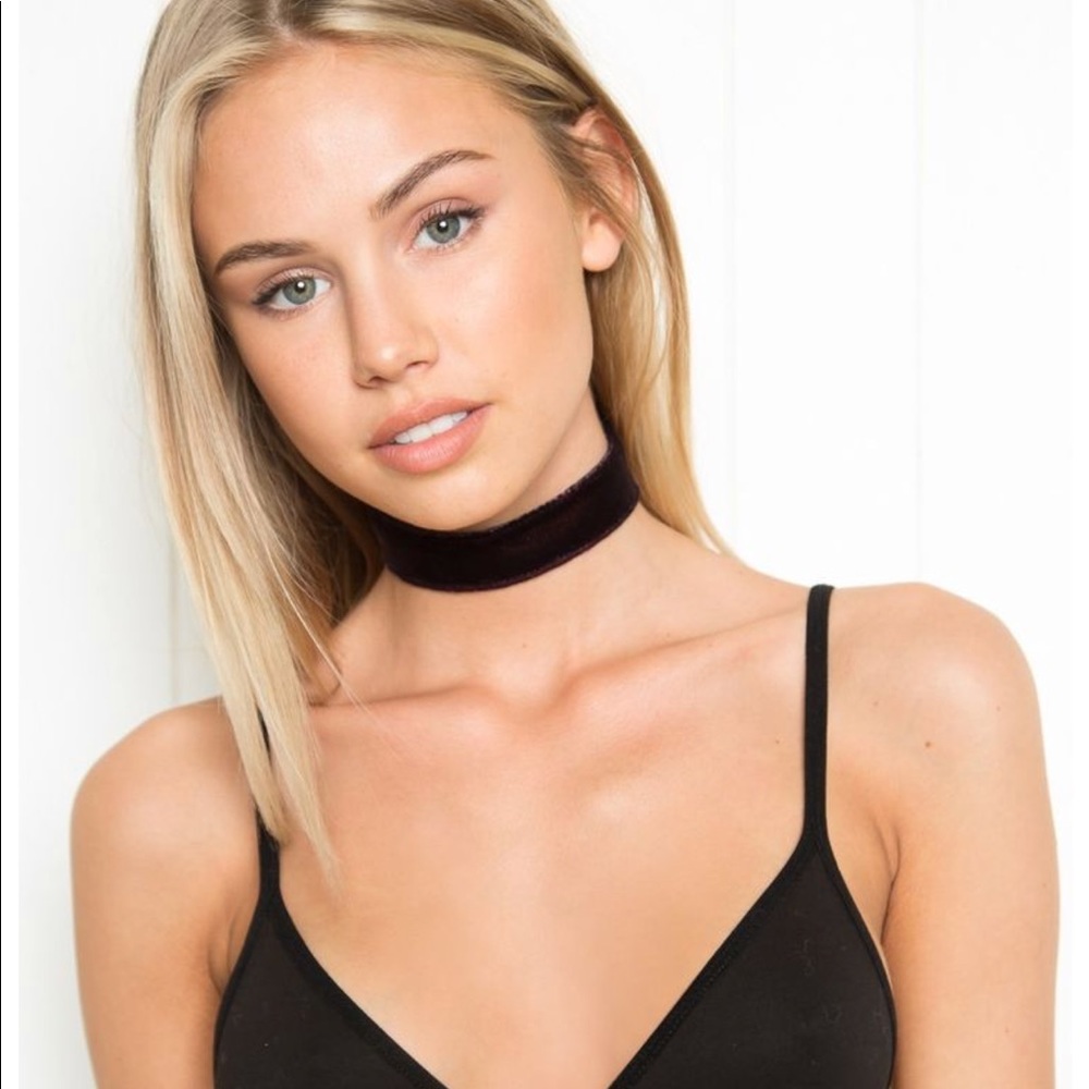 NEW Brandy Melville Choker