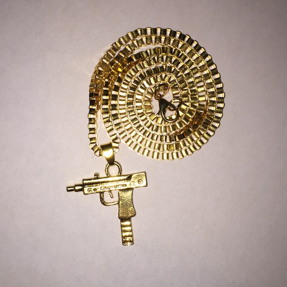 Supreme uzi chain.
