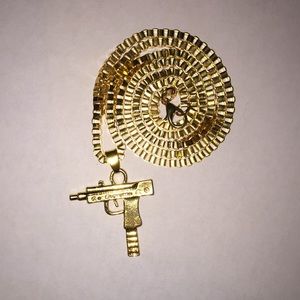 Supreme uzi chain.
