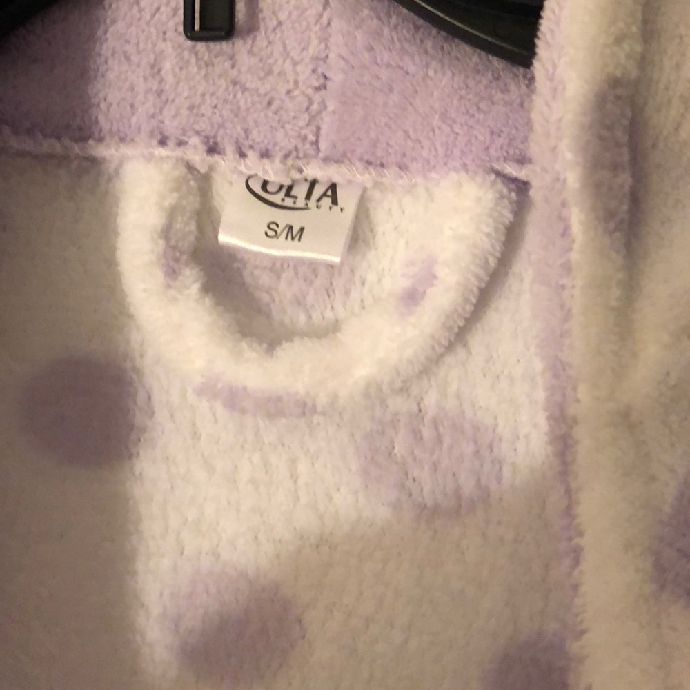Ulta Robe - Picture 2 of 4