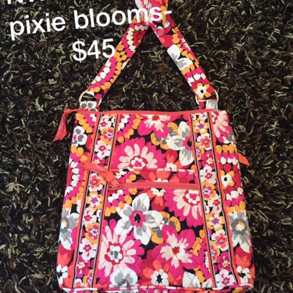 nwt- Hipster- pixie blooms