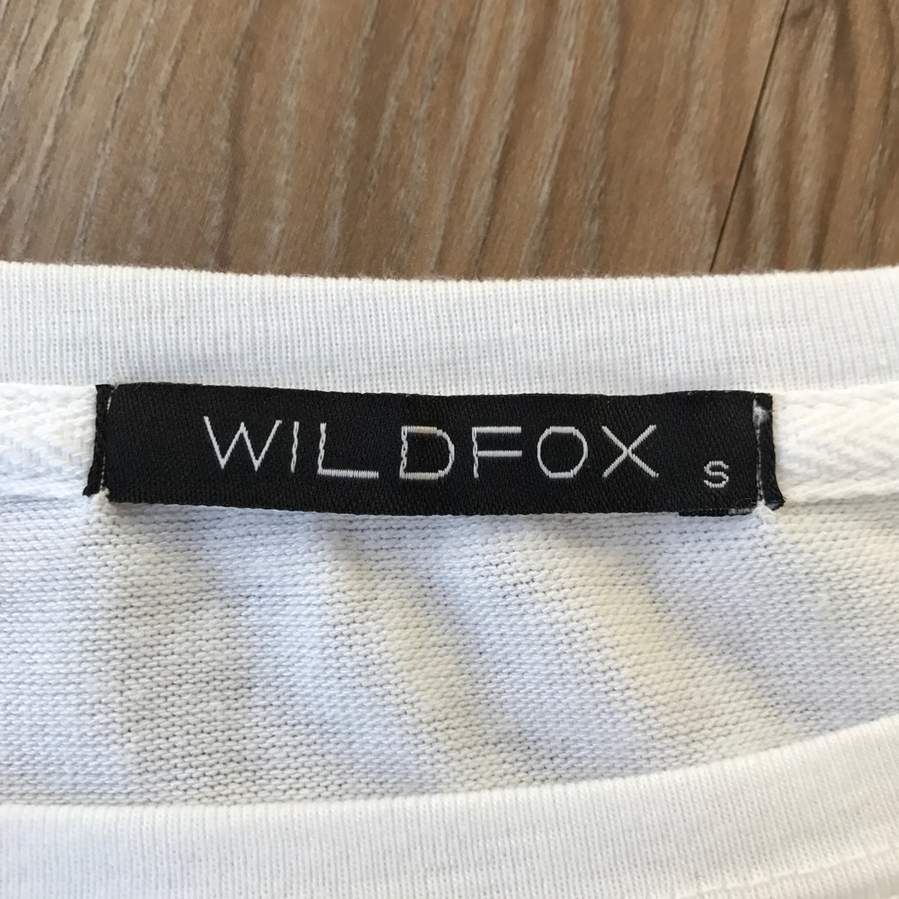 SOLD Wildfox HAPPY Baggy Beach Jumper Sweatshirt - Picture 3 of 8