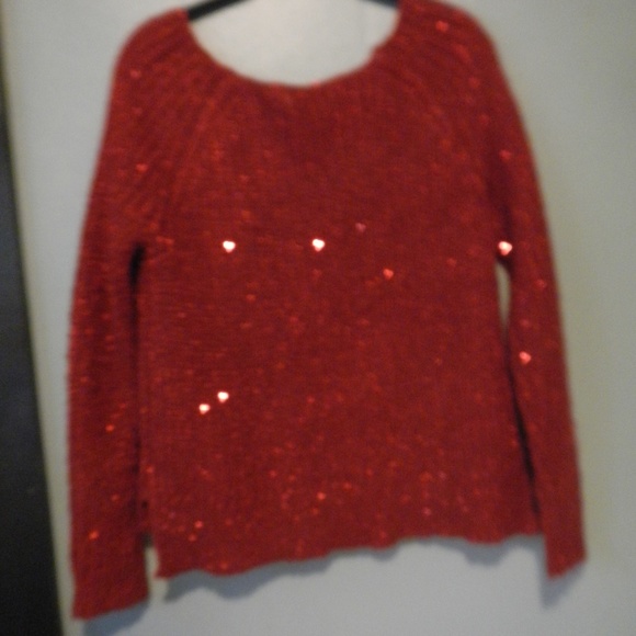 Sparkly red sweater by Jennifer Lopez - Picture 2 of 2