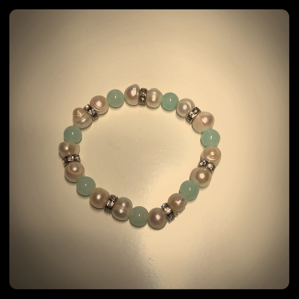 Aqua pearl and diamond bracelet