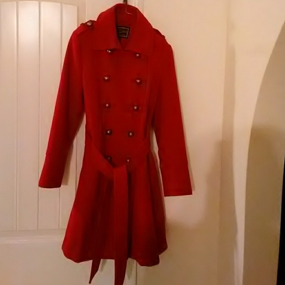 Rothschild winter red coat! Beautiful