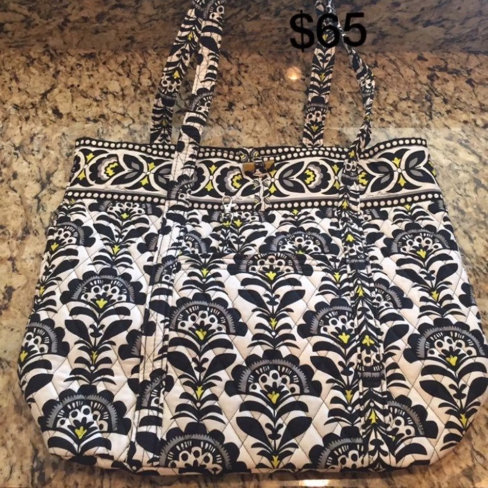 NWT- Vera tote- in fanfare