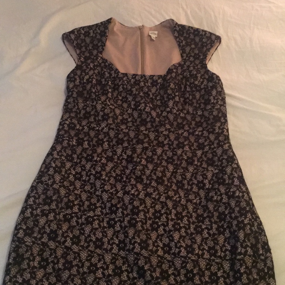Sangria Lace dress