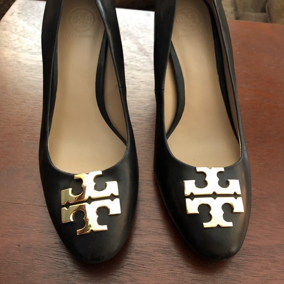 Tory Burch - Picture 2 of 8