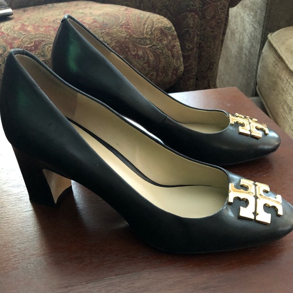 Tory Burch - Picture 3 of 8