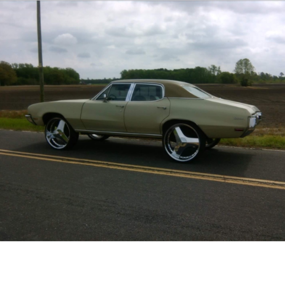 Meet your Posher, Latanya