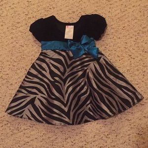 Holiday dress baby girl
