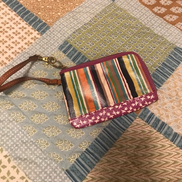 ❌DONATED❌Cute Colorful Fossil Wristlet - Picture 3 of 3