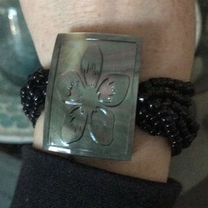 Black Multi-Beads Bracelet with Flower Decor
