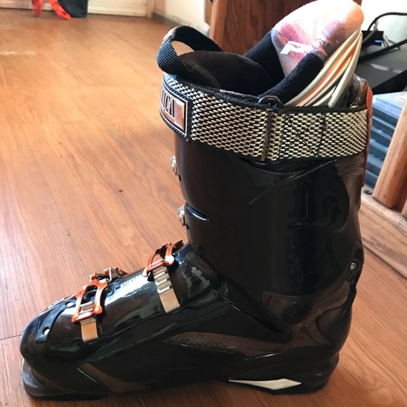 Tecnica Ski Boots