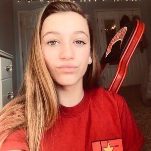 Meet your Posher, Reese