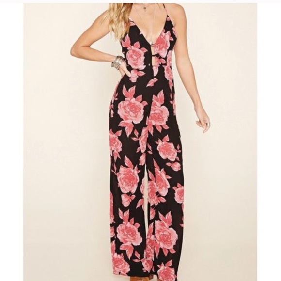 Floral Cut Out Jumpsuit - Picture 2 of 3