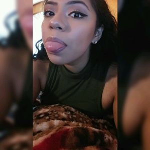 Meet your Posher, Selda