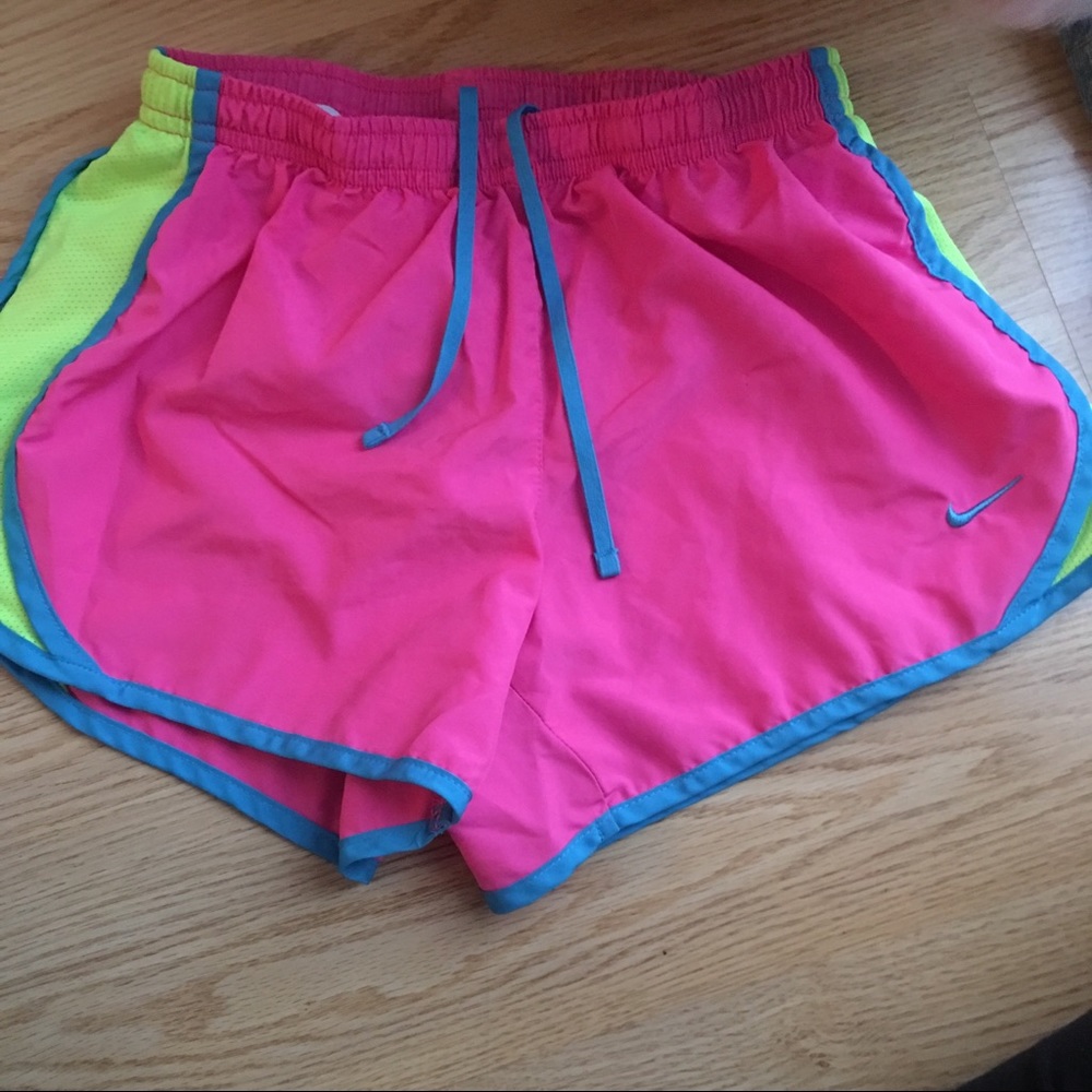 Girls Nike Dry-fit shorts