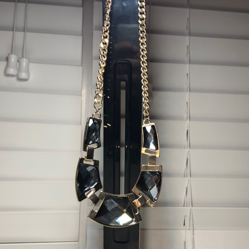 Short grey and gold diamond necklace