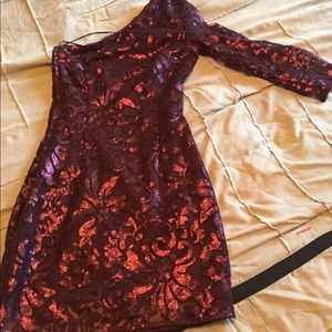 Sequined Plum bodycon dress