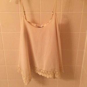 Forever 21 tank top with lace detailing