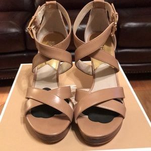 Michael Kors Evie Platform
