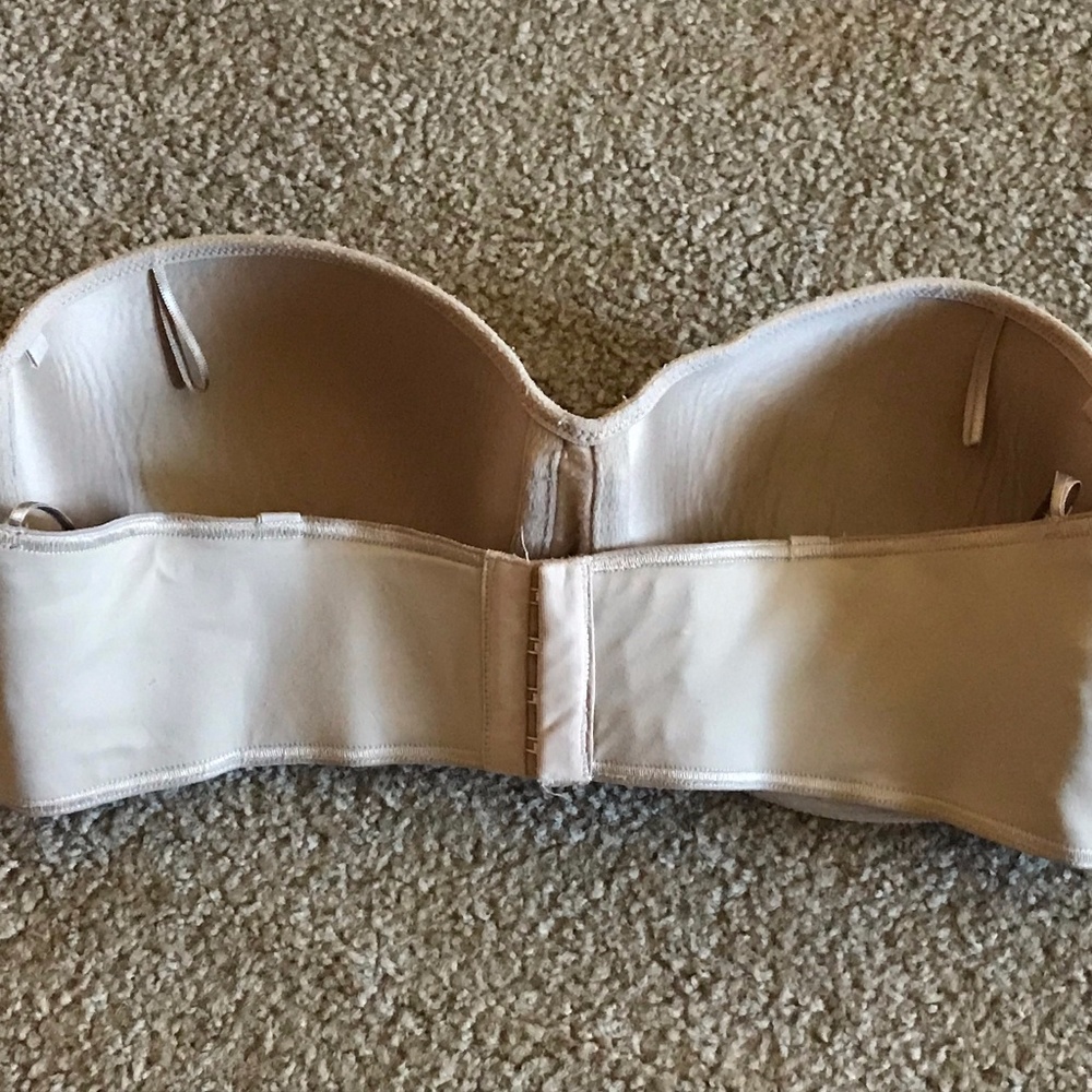40C Lilyette Strapless Bra - Like New