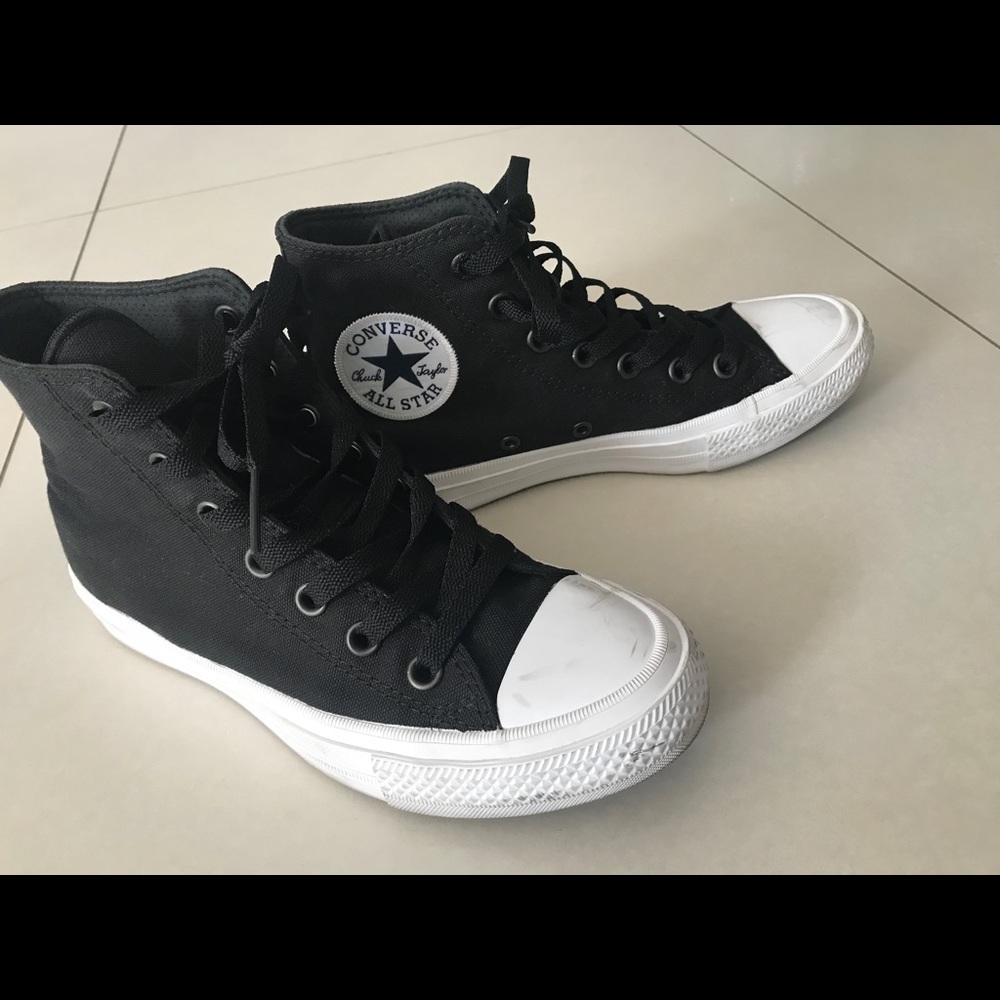 Cool Converse 🖤 Worn once!