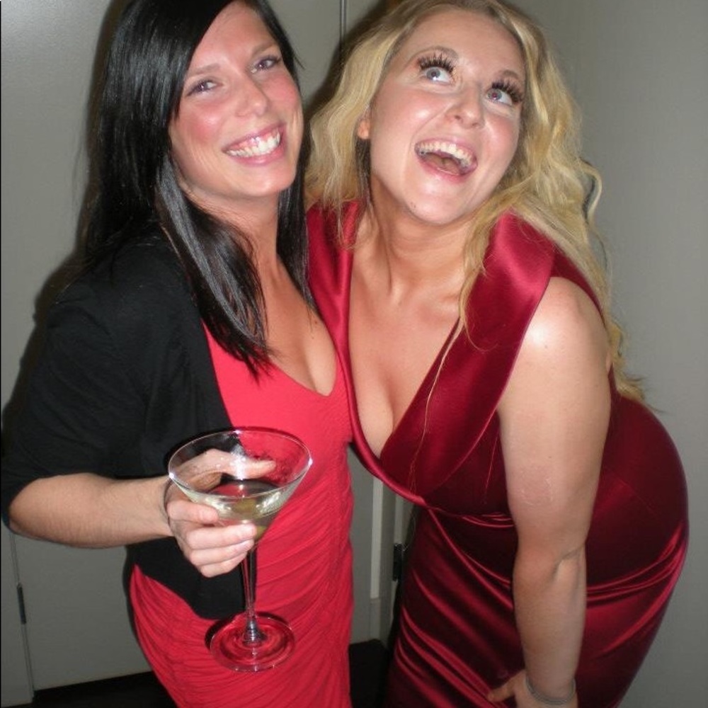Beautiful deep red Ann Taylor dress/short gown - Picture 7 of 8
